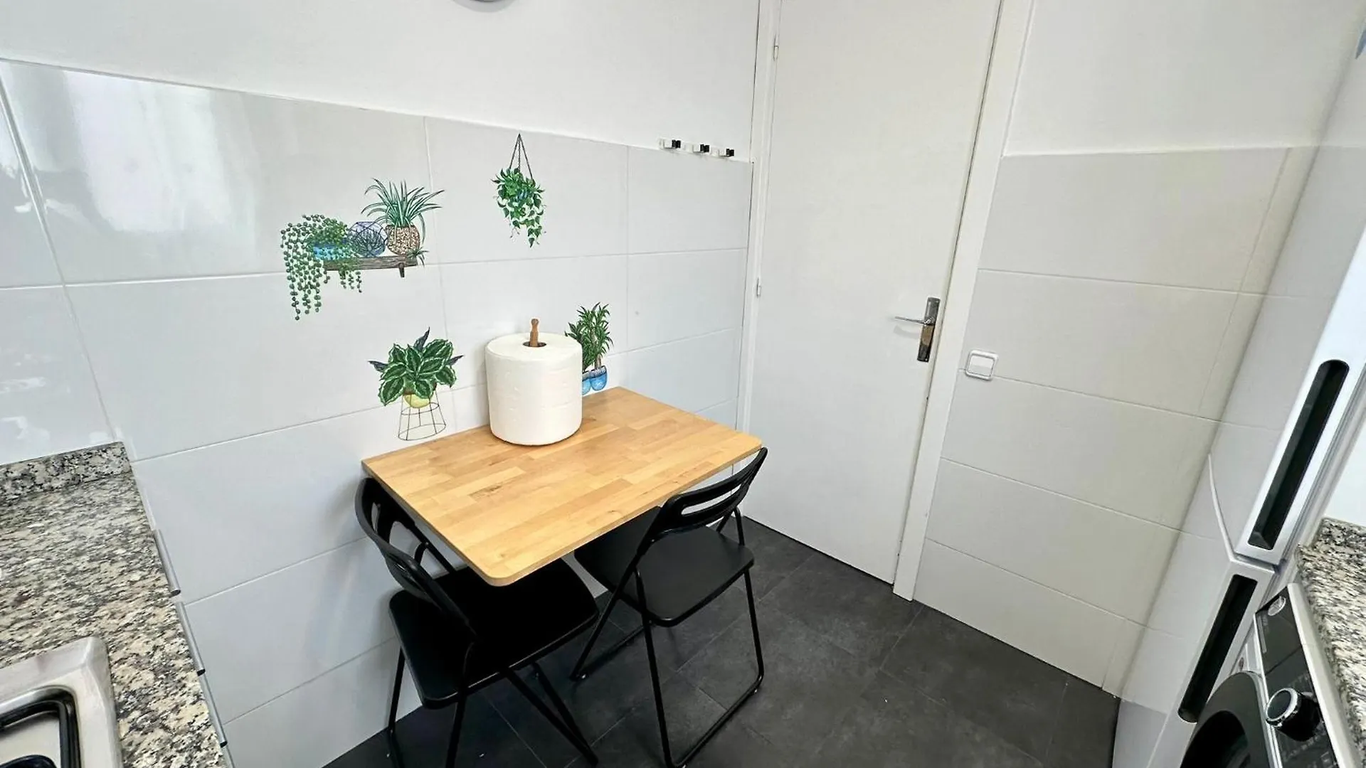 לינה וארוחת בוקר ברצלונה Rooms In Apartment Rambla Catalunya