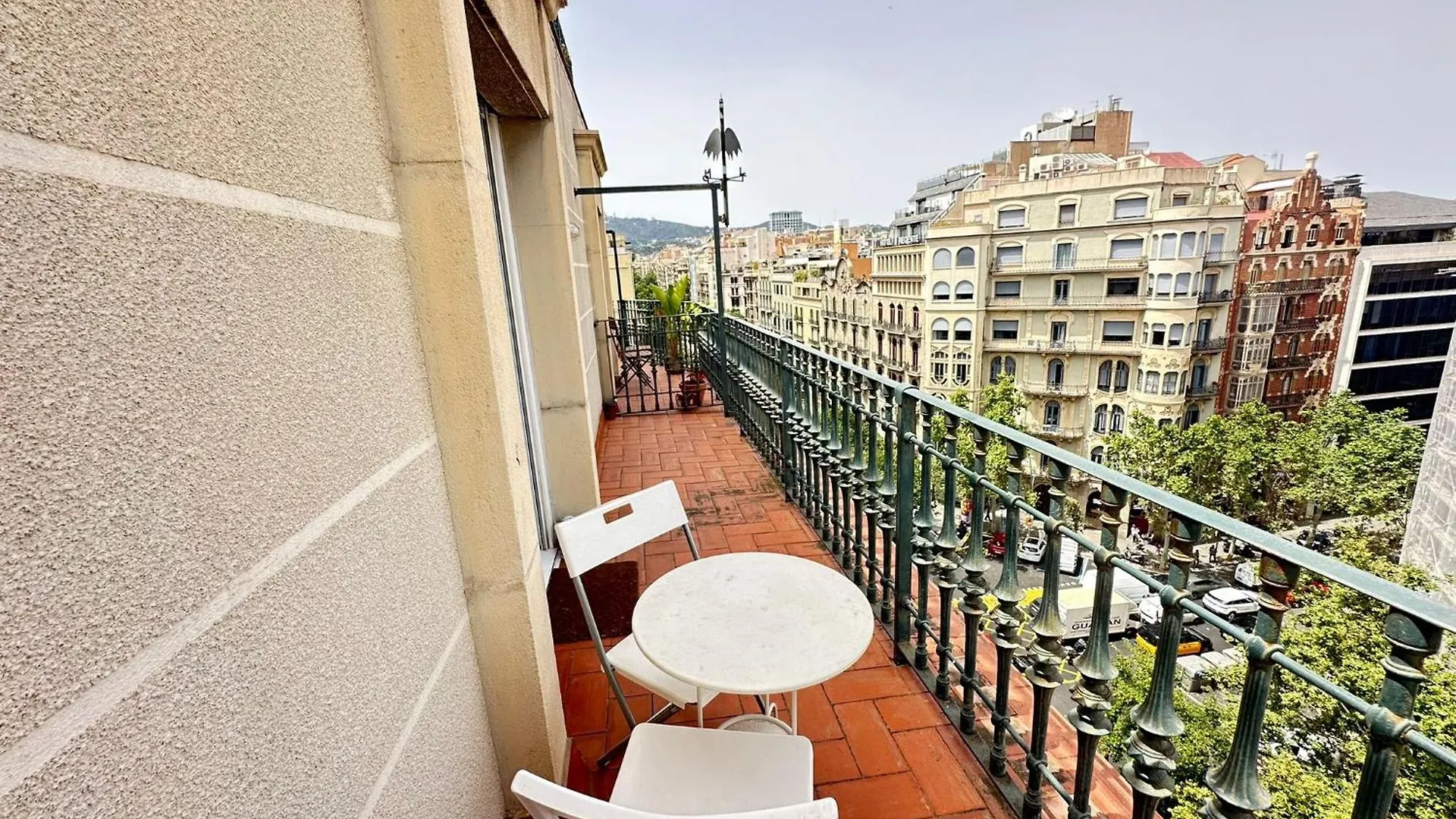 ברצלונה Rooms In Apartment Rambla Catalunya לינה וארוחת בוקר