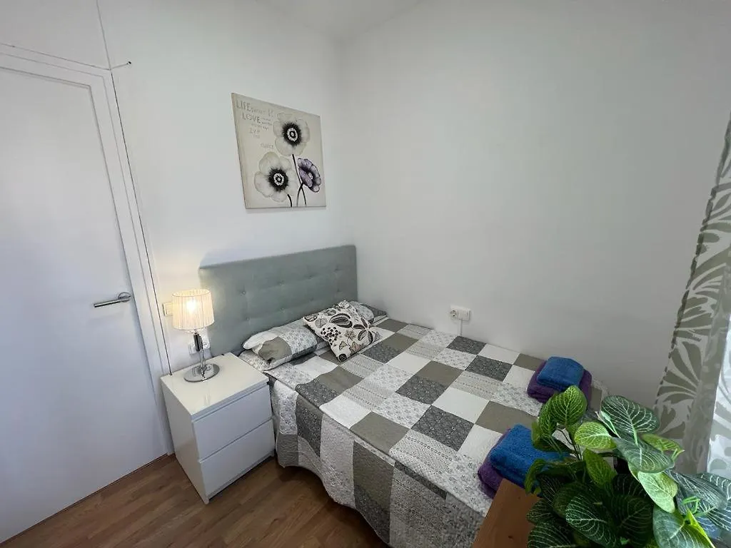 לינה וארוחת בוקר ברצלונה Rooms In Apartment Rambla Catalunya
